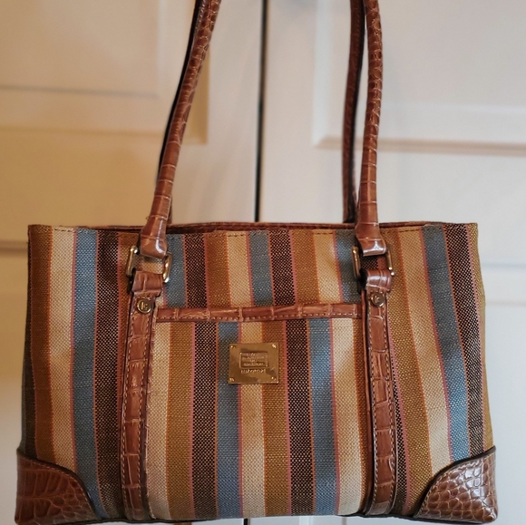 Liz Claiborne Faux Alligator Bag w Striped Fabric - Picture 10 of 10